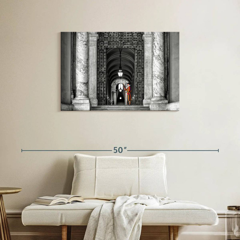 Dolce Vita Rome - La Garde suisse, H 24 po x l 36 po