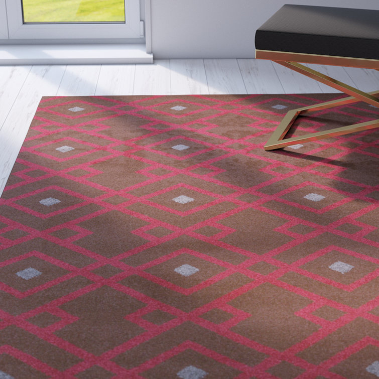 Hewitt Geometric Jute Cherry Area Rug
