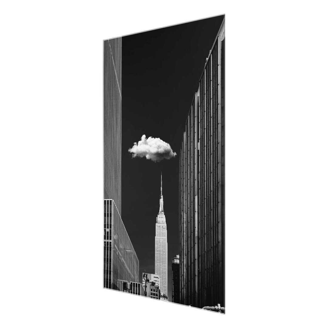 Glasbild New York mit Einzelwolke