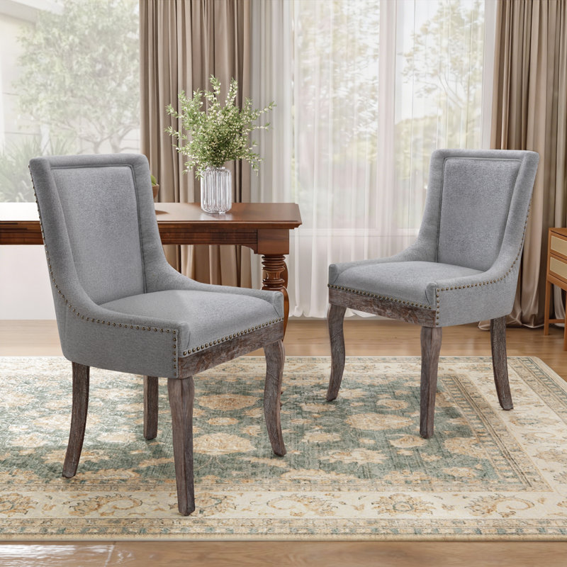 Chaises de salle à manger à garniture cloutée en tissu épaissi avec pieds en bois (ensemble de 2), Gris