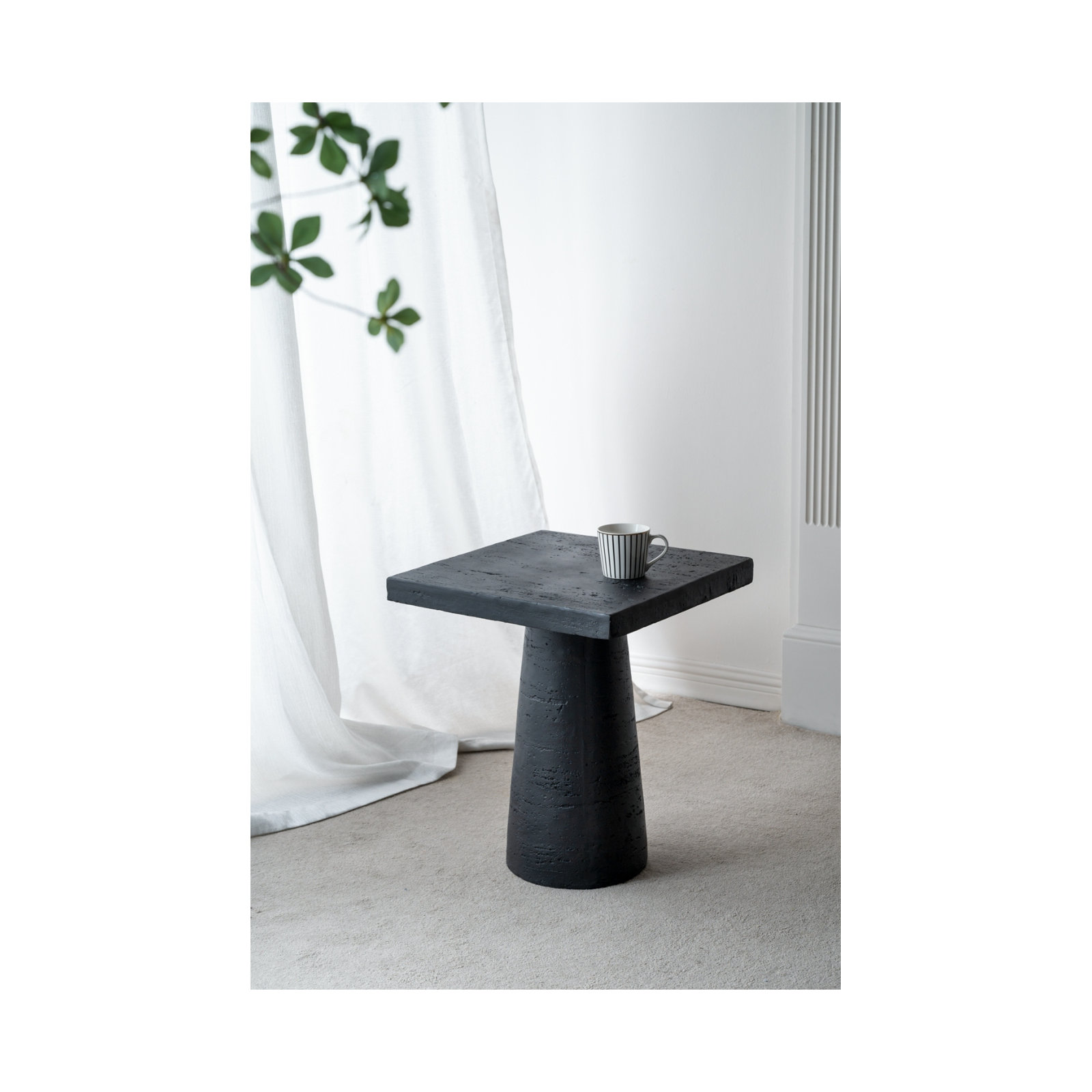 Zya Magnesium Oxide Top End Table, Black