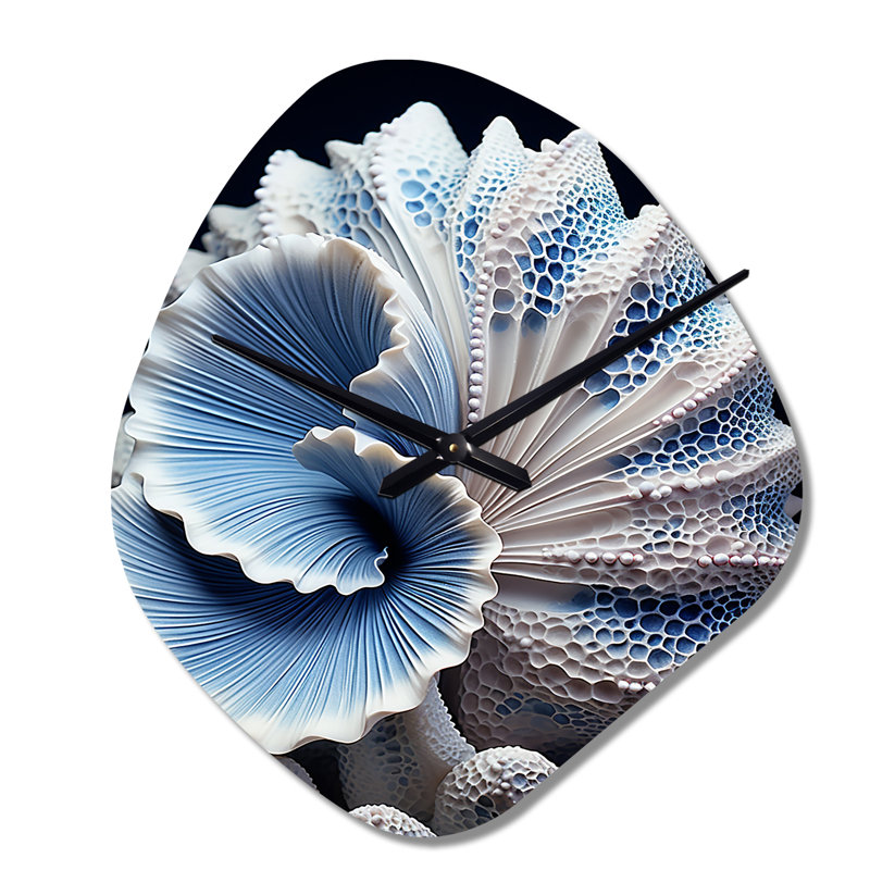Blue Seashell Symphony - horloge murale en forme de coquillage unique en métal, impression d'horloge murale asymétrique moderne