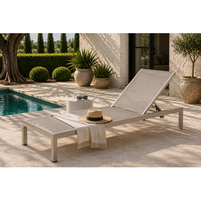 Aynura 76" Long Reclining Single Chaise