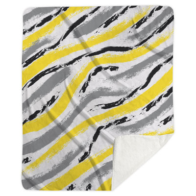 Minimal Brush Polyester Comforter
