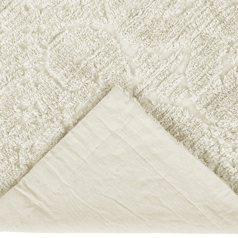 Ashton Collection 100% Cotton Chenille Tufted Pillow Sham with Medallion Pattern, Machine Washable Pillow Cover for All Season
