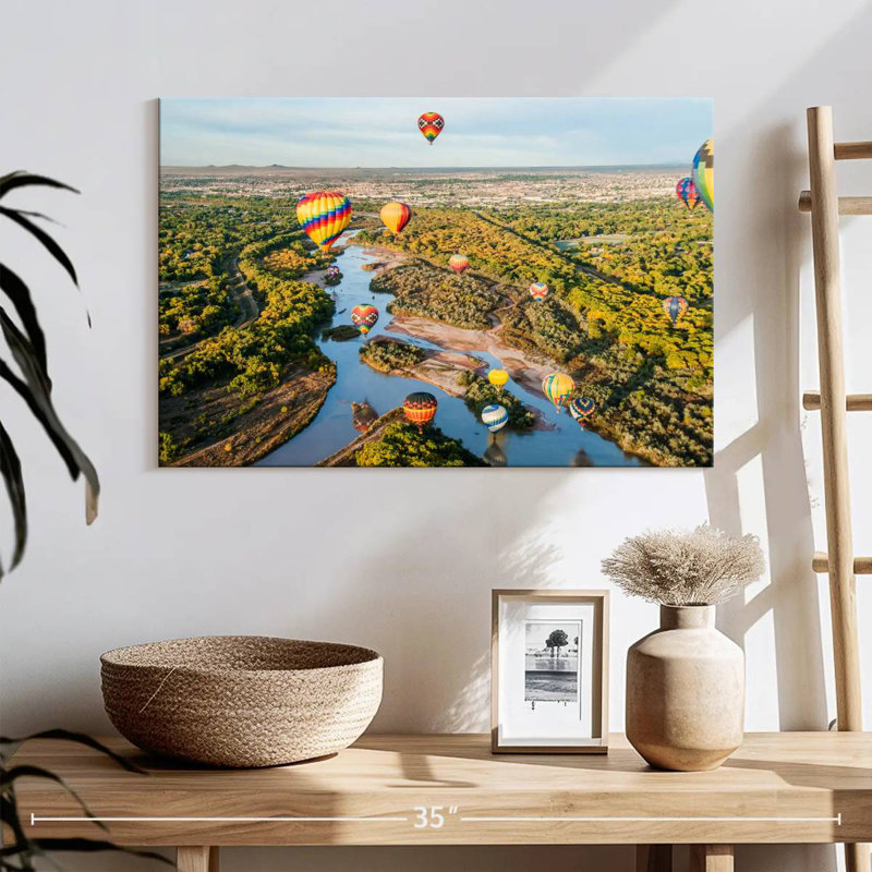 Ballons sur Rio Grande, H 16 po x l 24 po