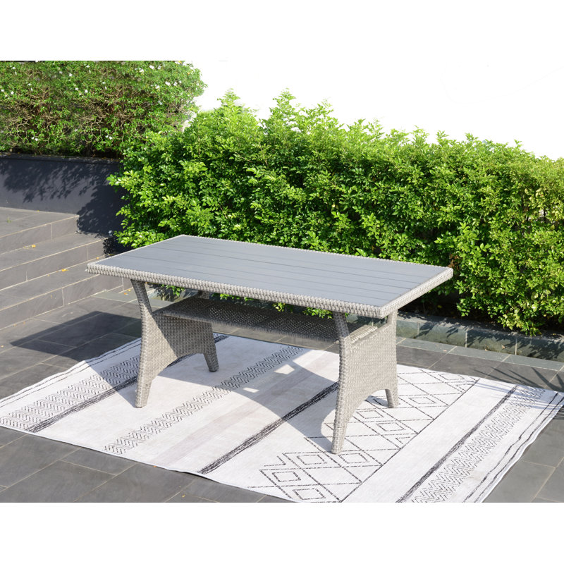Table Umah Vin