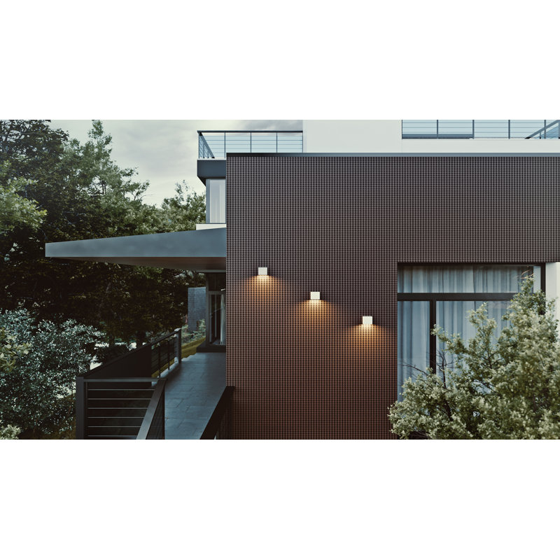 Dakota LED Outdoor Sconce - 120-277V - 24W - 5 CCT, 2.2" H x 7" W x 8" D, White