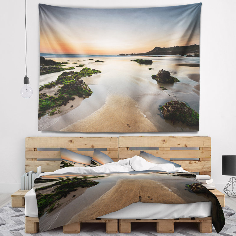 Eaux foncées de mer au coucher du coucher de soleil tapisserie, H 32 po x l 39 po