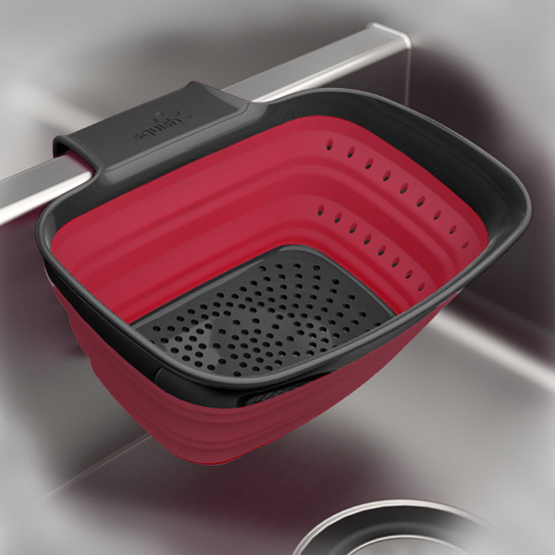 Filtre à 2 gallons en plastique sur le lavabo, Rouge / Mauve