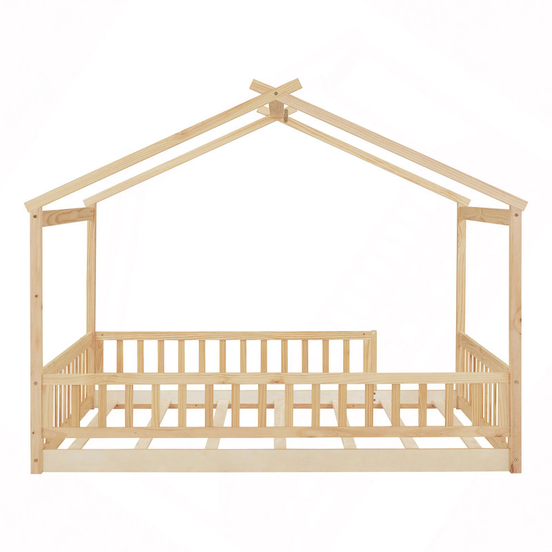 Structure de lit en bois avec clôture