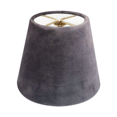 Abat-jour de lustre à pince House of Hampton®, tissu de velours, brun, 4 po x 6 po x 5,5 po