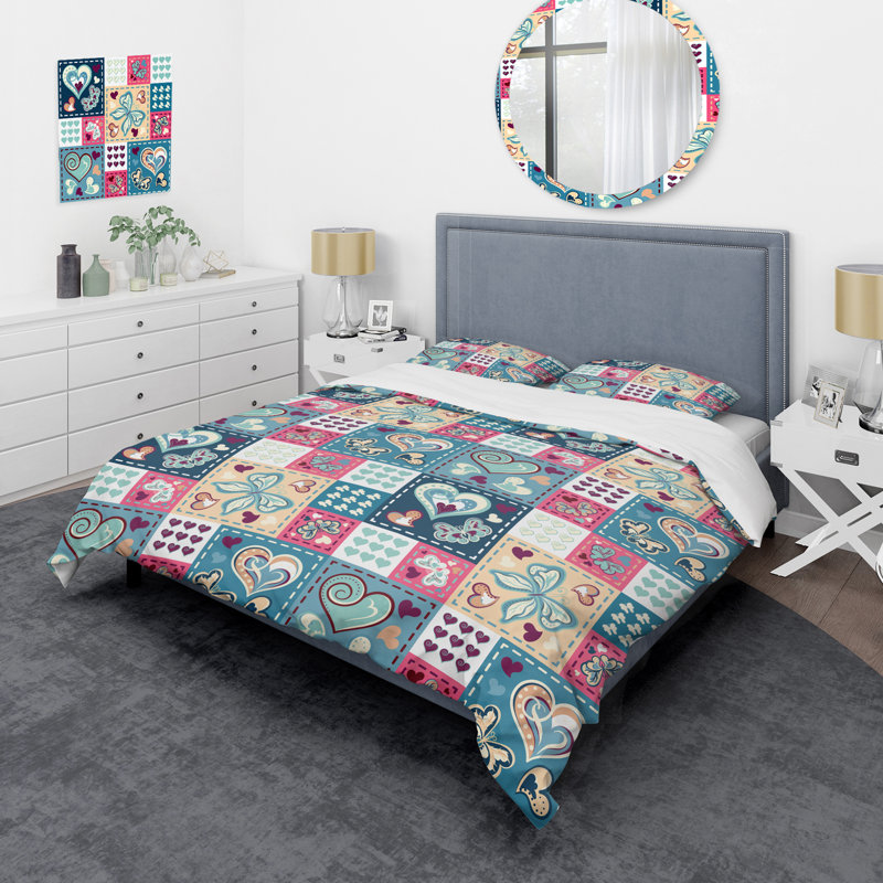 Multicolor Heart Patchwork Polyester Patchwork Duvet Cover, King Duvet Cover + 2 King Shams