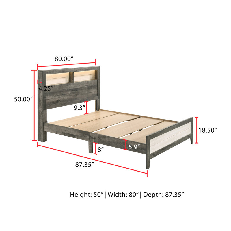 Lit plateforme très bas très grand avec tête de lit à planches et éclairage intégré, style beige gris, deux tablettes de rangement modernes