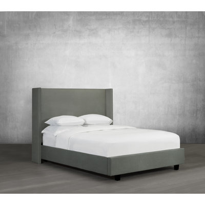 Lit plateforme en tissu d’ameublement