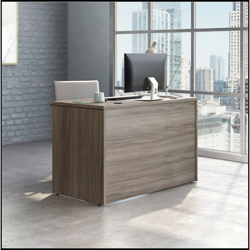 Retour de bureau polyvalent de 48 po x 24 po avec surface durable et finition brune moderne pour des espaces de travail personnalisables