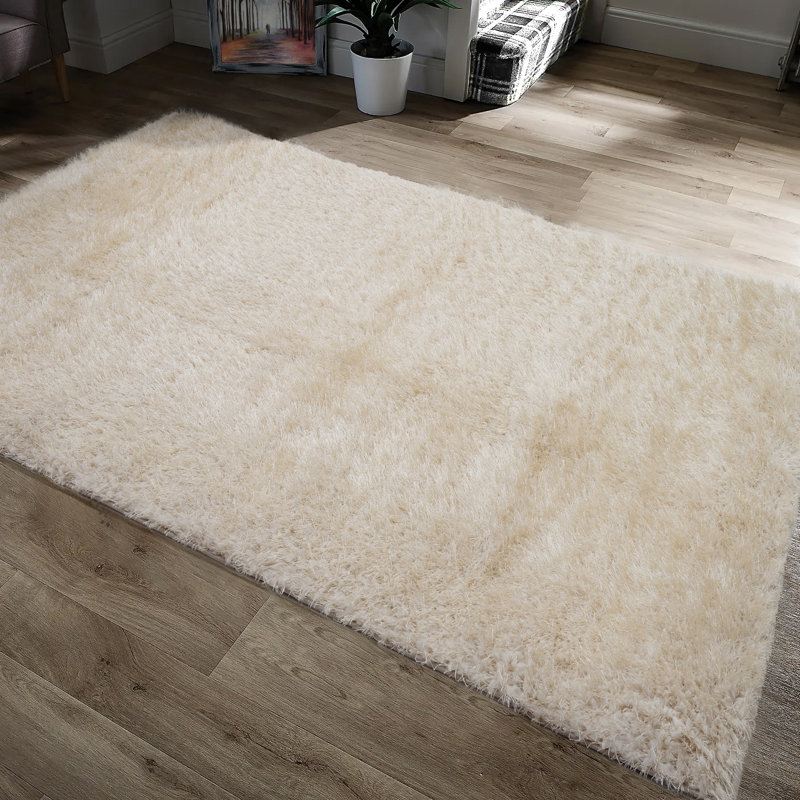 Hordville Majestic Cream Rug, Rectangle 60 x 110cm