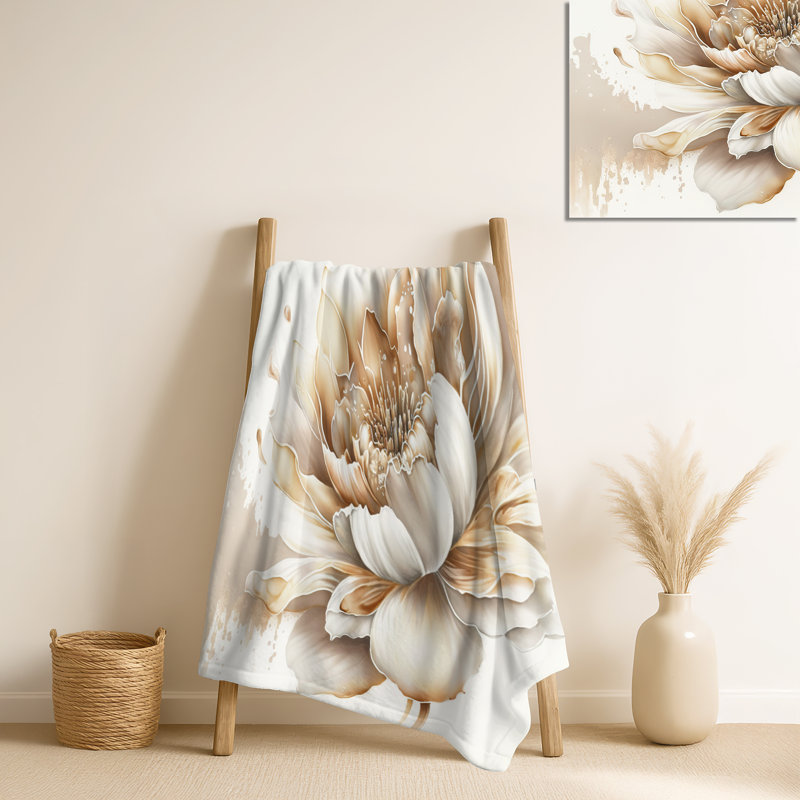 Jeté Blooming Beige Floral Design I - Floral