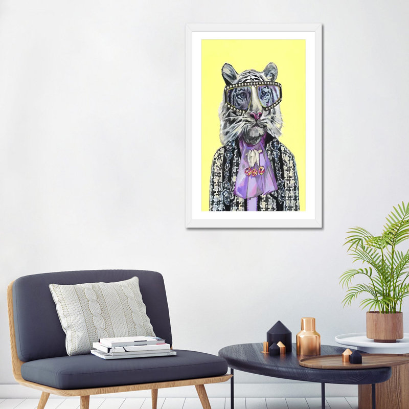 Tigre blanc par Heather Perry - imprimé, Papier encadré blanc, Blanc, H 32 po x l 24 po x P 1 po