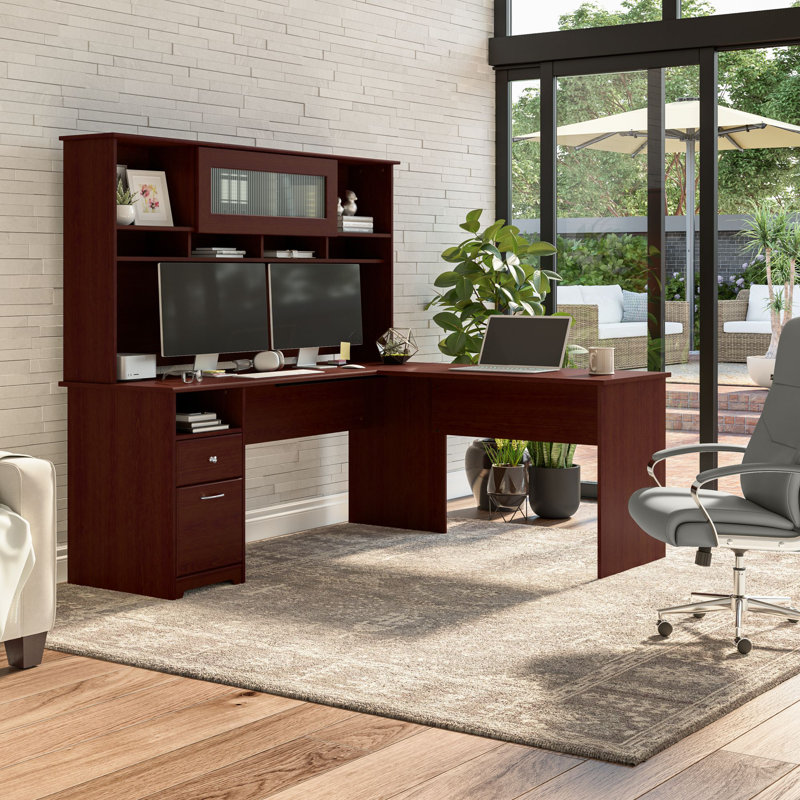 Bureau de direction en L avec huche Ovia, Gris cendre, 66" H x 60" W x 59.45" D