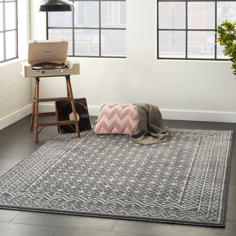 Moritz Geometric Indoor Rug, Rectangle 5'3" x 7'3"