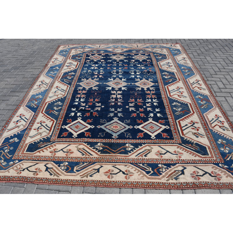 Grand tapis Kazak bleu à motifs géométriques pour un décor vintage