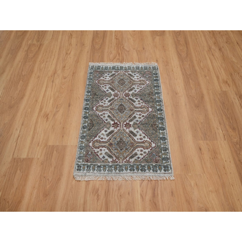 Tapis oriental rectangulaire en laine noué à la main 1 pi 11 po x 3 pi 0 po, Rectangle 1 pi 11 po x 3 pi