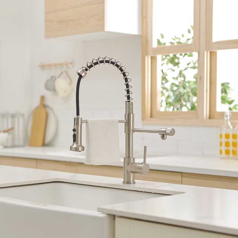 Robinet d'évier de cuisine contemporain avec purificateur et eau potable - Filtre rétractable au fini nickel brossé