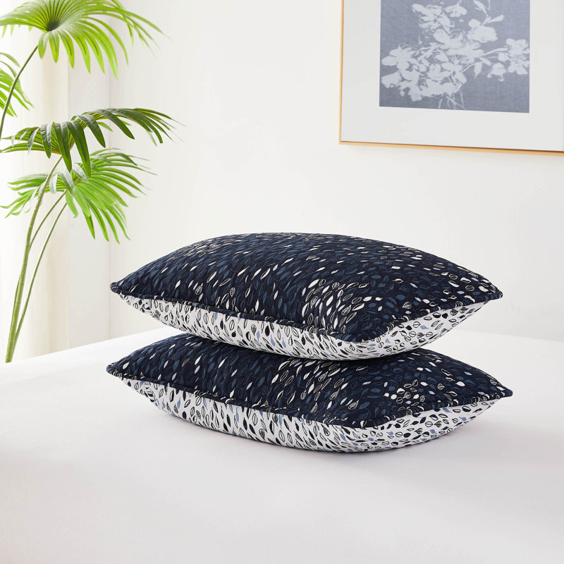 Botanical Leaves Blue Reversible Microfiber Full/Queen Quilt Set
