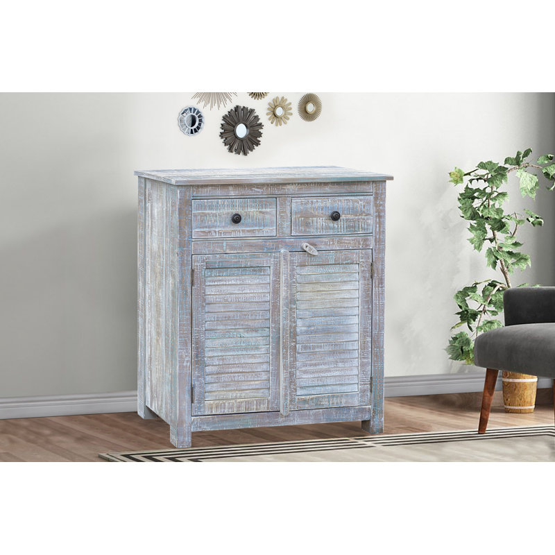 Armoire Danbury, 41" H x 37" W x 15" D