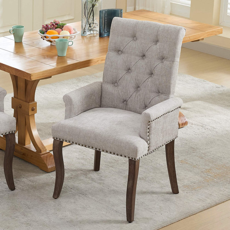 Chaise d'appoint en chenille avec pieds et accoudoirs courbés en bois, Beige
