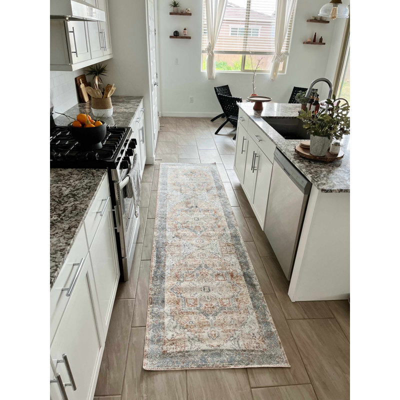 Medallion Design Performance Gray/Brown/Blue Machine Washable Area Rug, Runner 2'7" x 7'3"