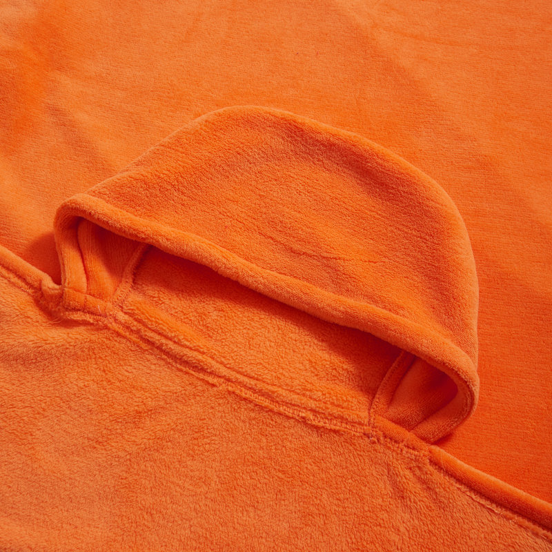 Jeté à capuche, Orange