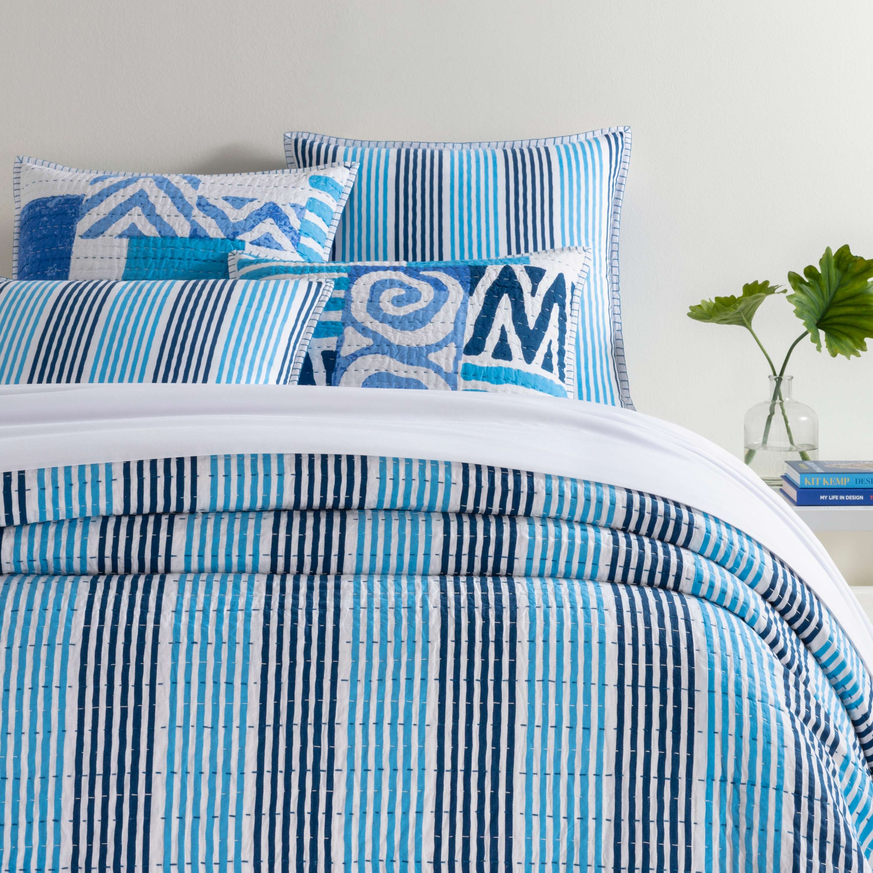 Dessi Print Reversible Pillow Sham