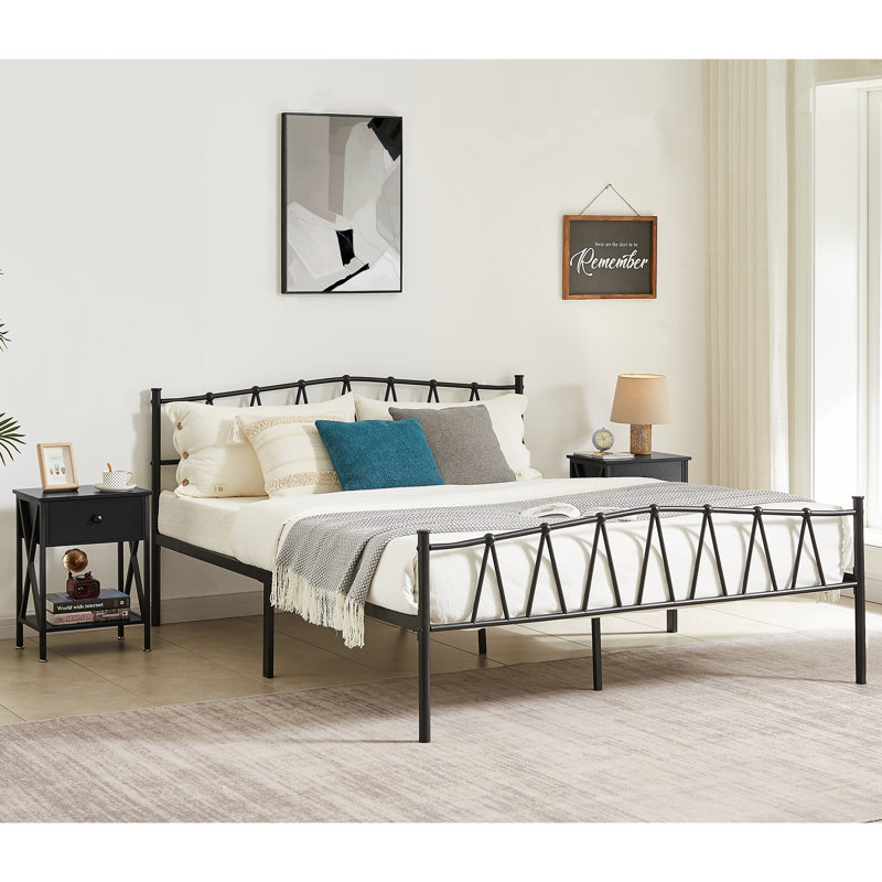 Alsa Metal Piece Bedroom Set, Black, Queen