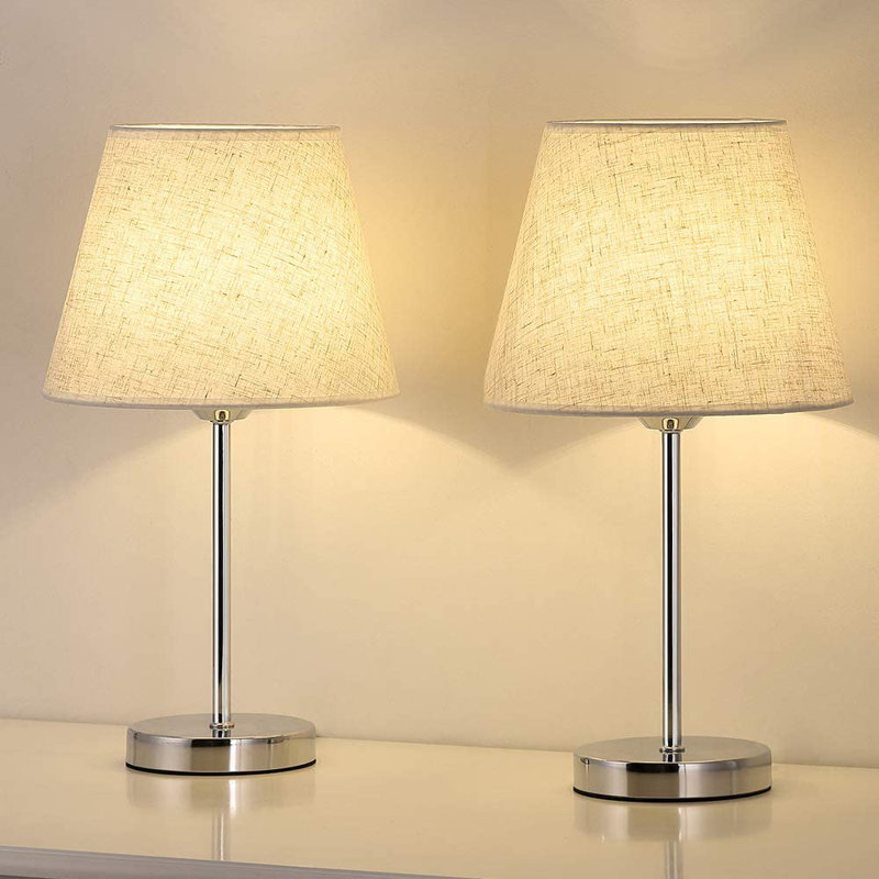 Lampe de table argentée 15,4 po Jazmon