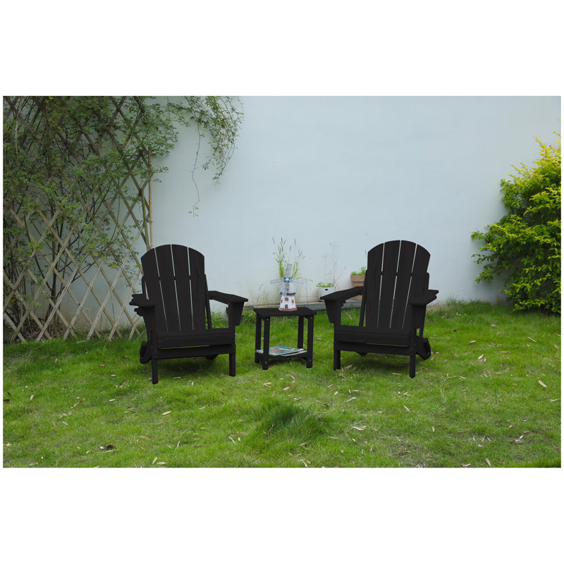 3 chaises grises avec table d'appoint pour jardins. Siège spacieux, grand et grand. Fabriqué. Possède un porte-gobelet. Simple à assembler. Supporte une table pliante d'extérieur pouvant supporter jusqu'à 350 lb. Confortable