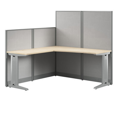 Bureau en poste de travail en L