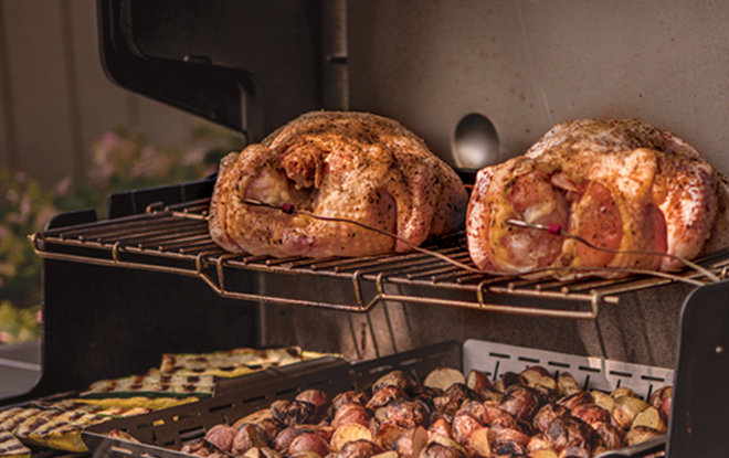 Weber Genesis E-325 Gas Grill	, Stainless Steel, Liquid Propane