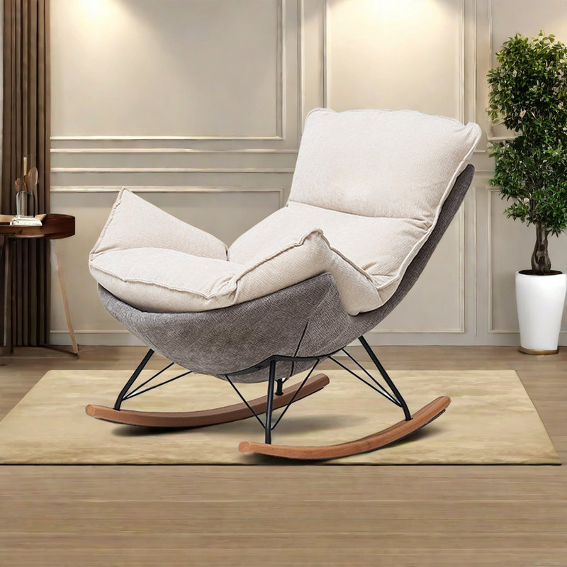Chaise berçante en forme d'œuf