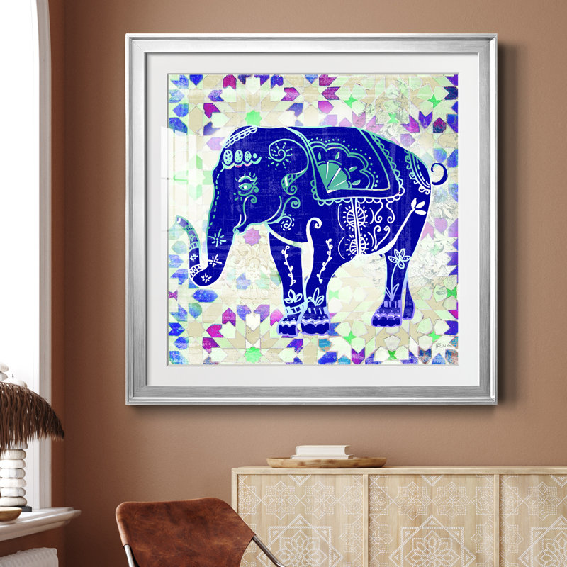 Painted Elephant II - reproduction de cadre photo, H 26,5 po x l 26,5 po x P 1,5 po, Encadrement argenté