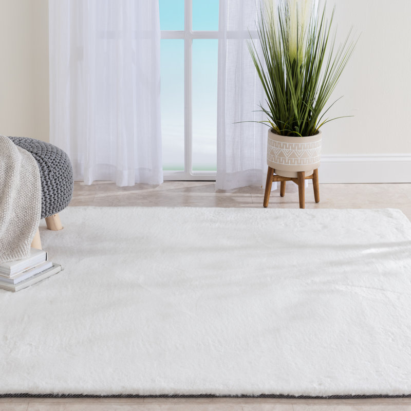 Everly Quinn Karlie Ivory Solid Indoor Polyester Area Rug