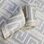 Papier peint rayé texturé à motif de clé grecque beige et or gris