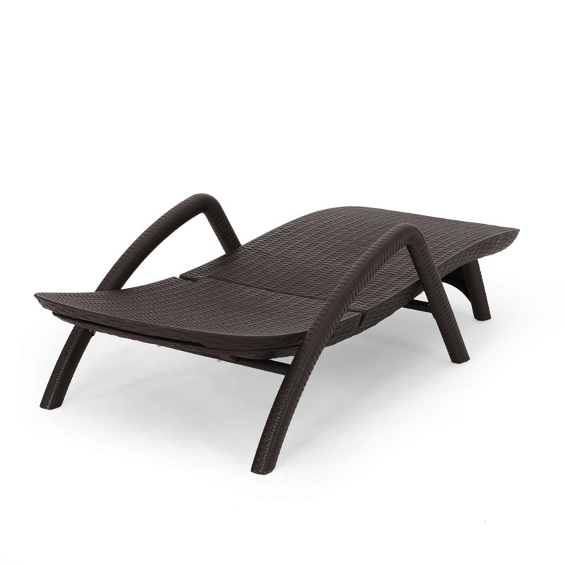 MIKAEL CHAISE LOUNGE