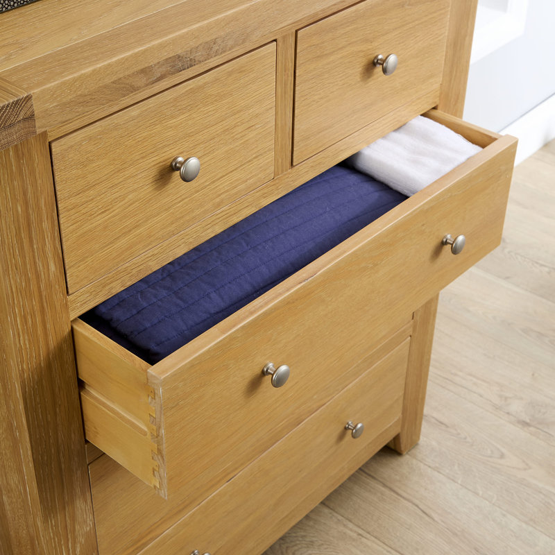Cooksey 85cm W 5 - Drawer Chest of Drawers, Brown