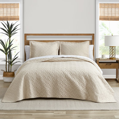 Tommy Bahama Raffia Solid Cotton Reversible Quilt Set