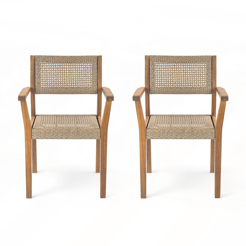 Ensemble de 2 chaises de salle à manger Amaris avec détails en osier pour plus de confort et de style