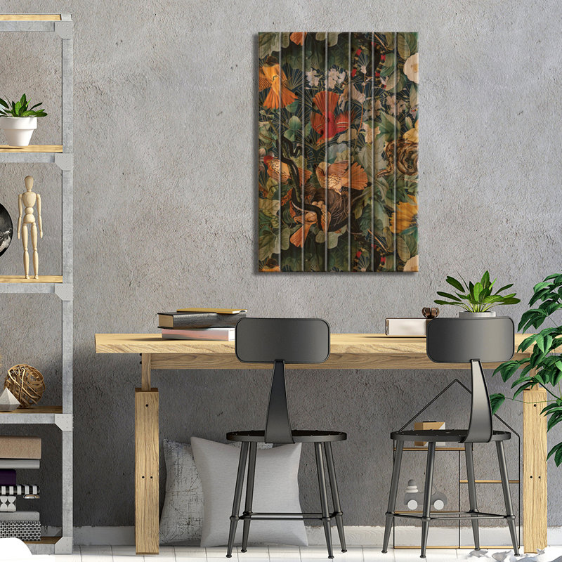 «Birds And Snakes On Wood» par Burcu Korkmazyurek, reproduction, H 40 po x l 26 po x P 1,5 po