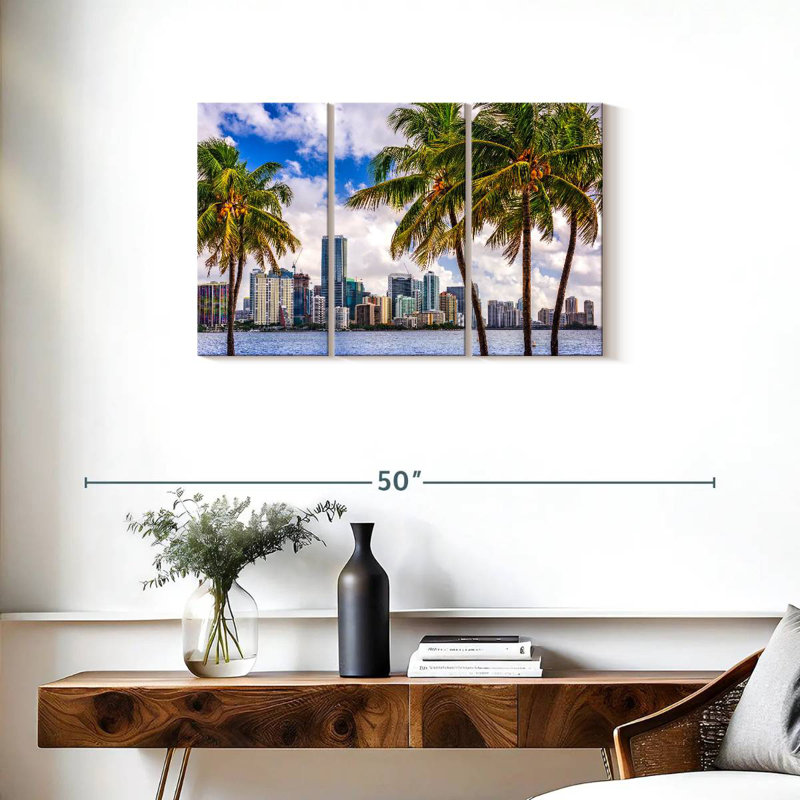 Nicci Miami City Summer, 20" H x 33" W