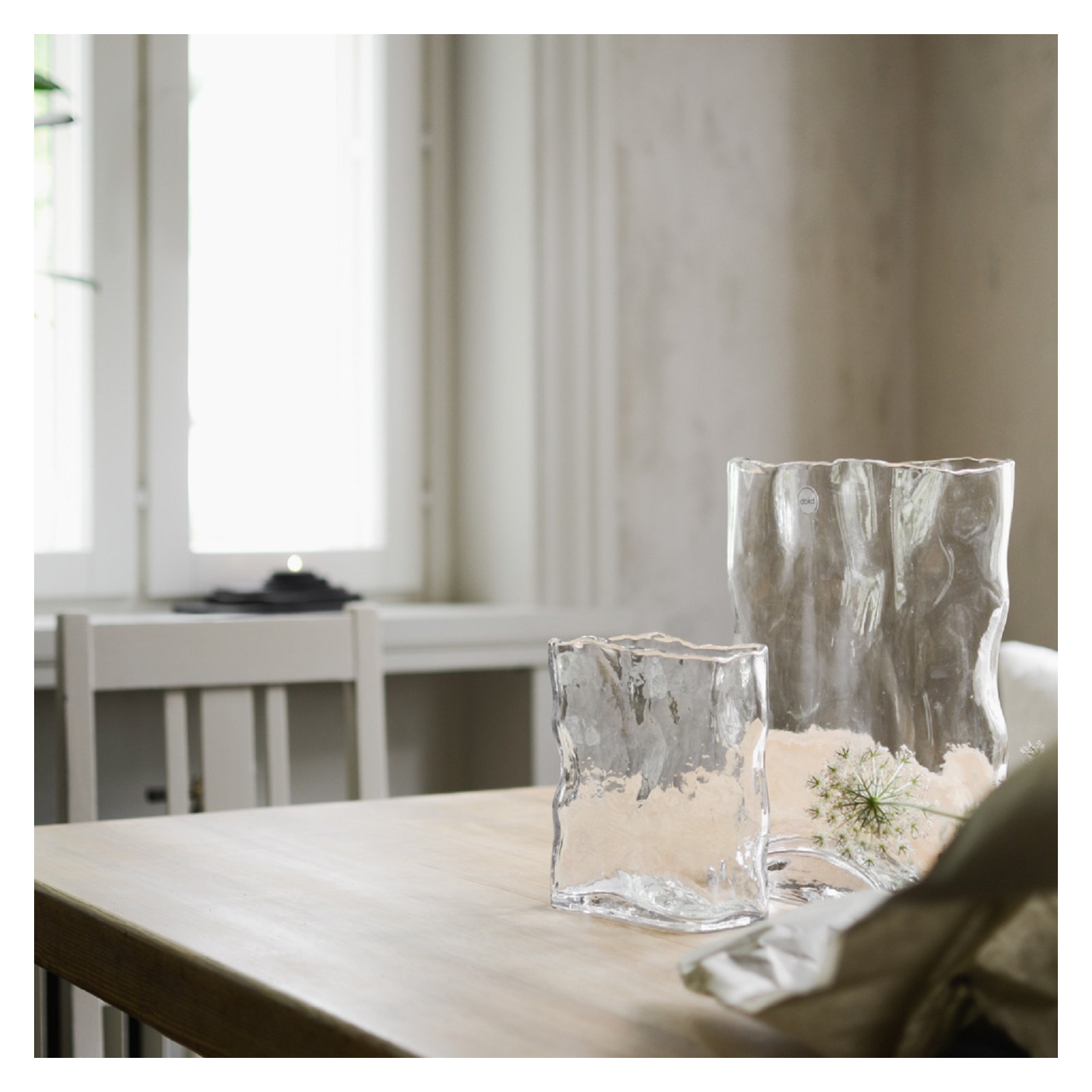 Filia Glass Table Vase, Clear, 11.1" H x 7.87" W x 4.33" D